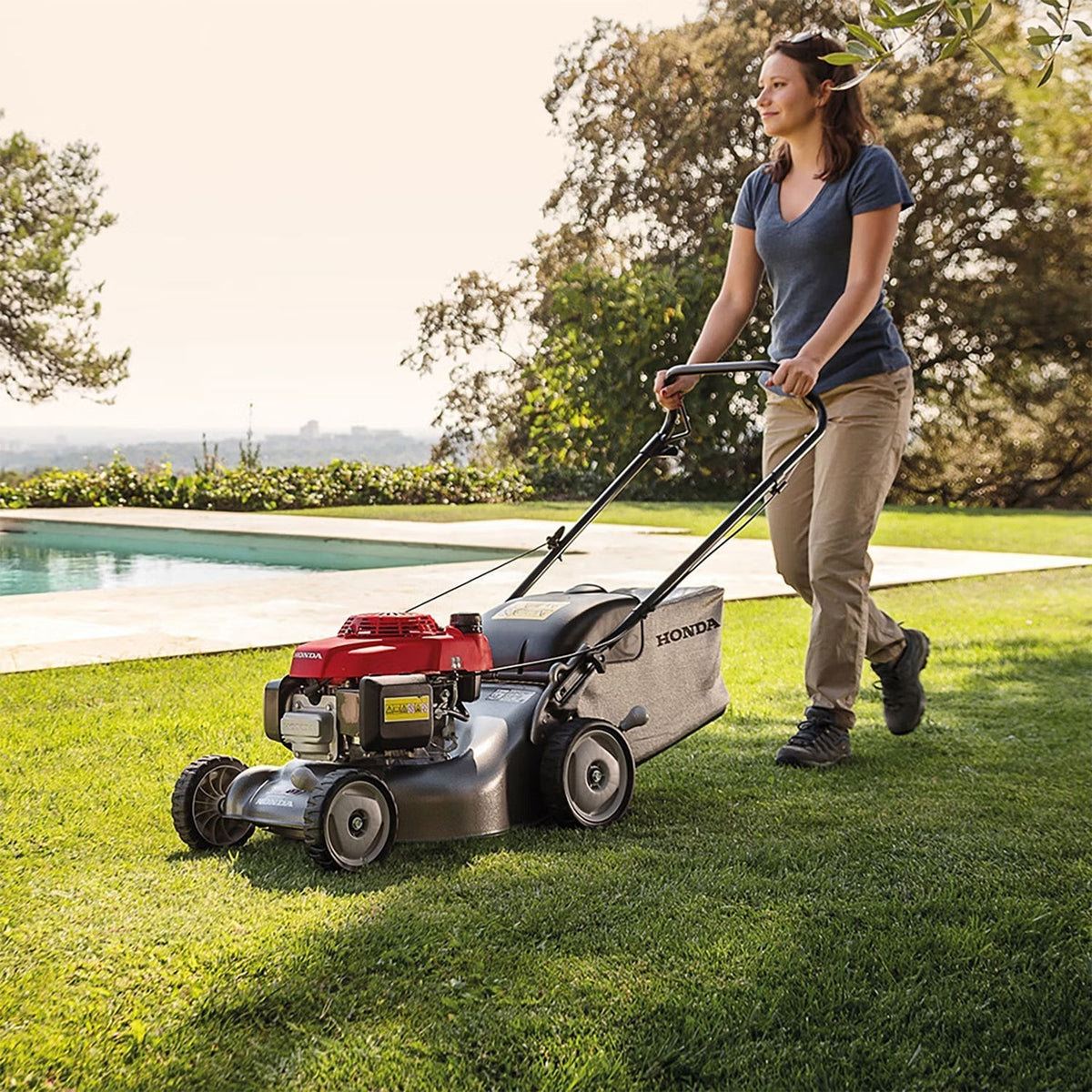 Honda Izy HRG 416 SK Self-Propelled Petrol Lawn Mower