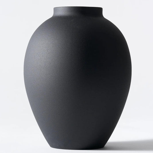 SilkSerenade Large Black Matte Flower Vase for Bedroom Kitchen Living Room Table, Contemporary Farmhouse Decorative Ella Flowers Iron Vases, Rustic Tall Earthy Wabi Sabi Modern Centerpieces Home Decor